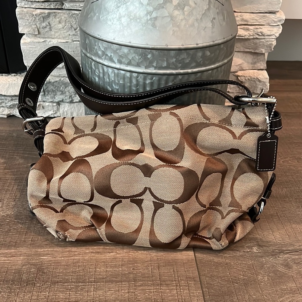 Like new Coach purse